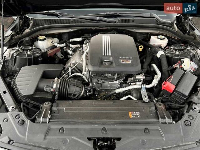 Черный Кадиллак CT5, объемом двигателя 2 л и пробегом 27 тыс. км за 32000 $, фото 38 на Automoto.ua