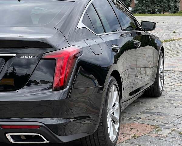 Черный Кадиллак CT5, объемом двигателя 2 л и пробегом 27 тыс. км за 32000 $, фото 11 на Automoto.ua