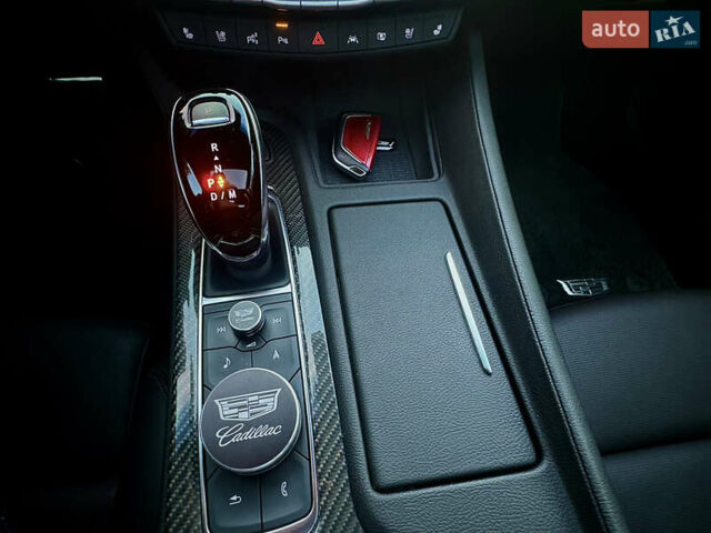Черный Кадиллак CT5, объемом двигателя 3 л и пробегом 42 тыс. км за 47000 $, фото 17 на Automoto.ua