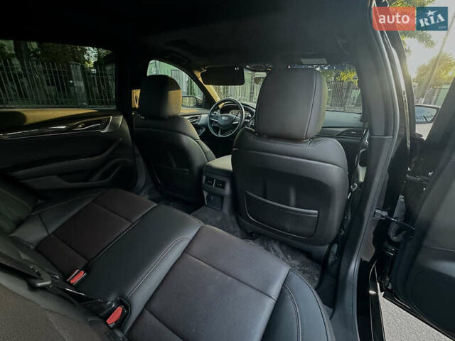 Черный Кадиллак CT5, объемом двигателя 3 л и пробегом 42 тыс. км за 47000 $, фото 25 на Automoto.ua
