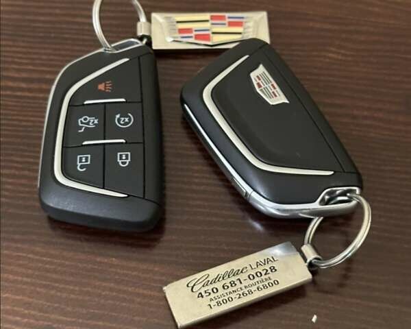 Красный Кадиллак CT5, объемом двигателя 2 л и пробегом 81 тыс. км за 33500 $, фото 1 на Automoto.ua