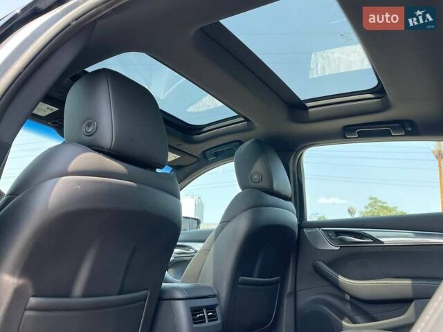 Сірий Каділак CT5, об'ємом двигуна 2 л та пробігом 10 тис. км за 28850 $, фото 12 на Automoto.ua
