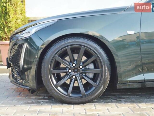 Зеленый Кадиллак CT5, объемом двигателя 0 л и пробегом 107 тыс. км за 23500 $, фото 5 на Automoto.ua