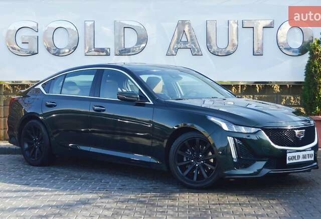 Зеленый Кадиллак CT5, объемом двигателя 0 л и пробегом 107 тыс. км за 23500 $, фото 1 на Automoto.ua