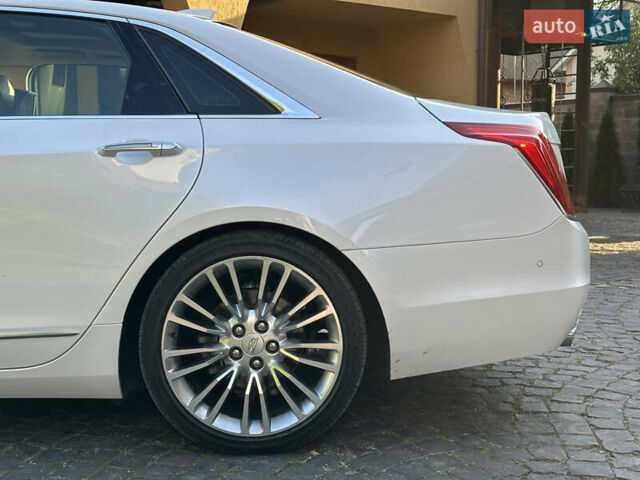 Белый Кадиллак CT6, объемом двигателя 3 л и пробегом 120 тыс. км за 27100 $, фото 7 на Automoto.ua