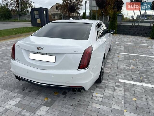 Білий Каділак CT6, об'ємом двигуна 3.6 л та пробігом 175 тис. км за 27000 $, фото 5 на Automoto.ua