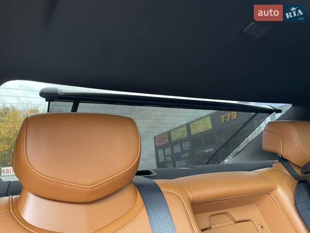 Білий Каділак CT6, об'ємом двигуна 3.6 л та пробігом 175 тис. км за 27000 $, фото 36 на Automoto.ua