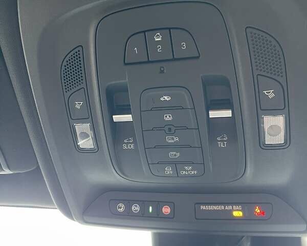 Білий Каділак CT6, об'ємом двигуна 3.6 л та пробігом 175 тис. км за 27000 $, фото 38 на Automoto.ua