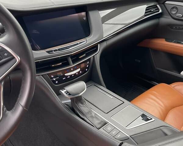 Білий Каділак CT6, об'ємом двигуна 3.6 л та пробігом 175 тис. км за 27000 $, фото 14 на Automoto.ua