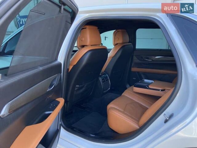 Белый Кадиллак CT6, объемом двигателя 3 л и пробегом 44 тыс. км за 21900 $, фото 11 на Automoto.ua