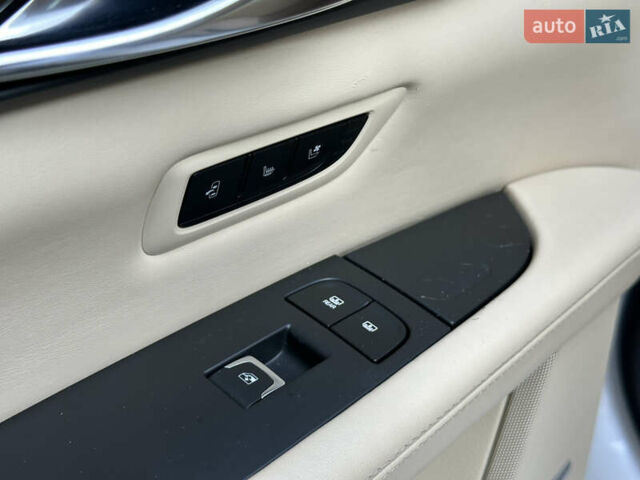 Белый Кадиллак CT6, объемом двигателя 3 л и пробегом 120 тыс. км за 27100 $, фото 15 на Automoto.ua