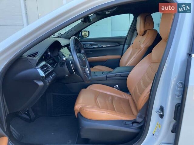 Белый Кадиллак CT6, объемом двигателя 3 л и пробегом 44 тыс. км за 21900 $, фото 6 на Automoto.ua