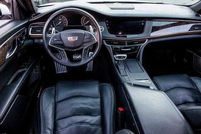 Білий Каділак CT6, об'ємом двигуна 3.6 л та пробігом 47 тис. км за 4600 $, фото 9 на Automoto.ua