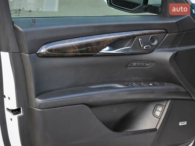 Белый Кадиллак CT6, объемом двигателя 2 л и пробегом 110 тыс. км за 28999 $, фото 17 на Automoto.ua