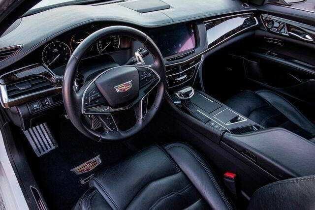 Білий Каділак CT6, об'ємом двигуна 3.6 л та пробігом 47 тис. км за 4600 $, фото 8 на Automoto.ua