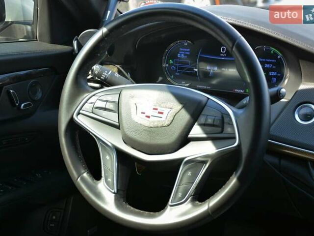 Белый Кадиллак CT6, объемом двигателя 2 л и пробегом 110 тыс. км за 28999 $, фото 26 на Automoto.ua
