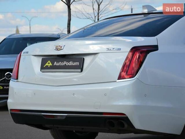 Белый Кадиллак CT6, объемом двигателя 2 л и пробегом 110 тыс. км за 28999 $, фото 12 на Automoto.ua