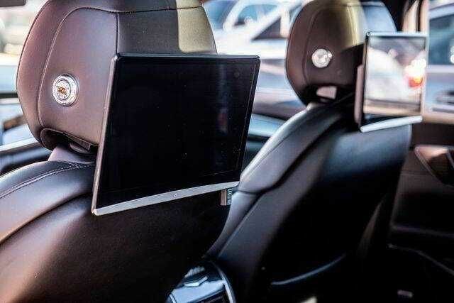 Білий Каділак CT6, об'ємом двигуна 3.6 л та пробігом 47 тис. км за 4600 $, фото 16 на Automoto.ua