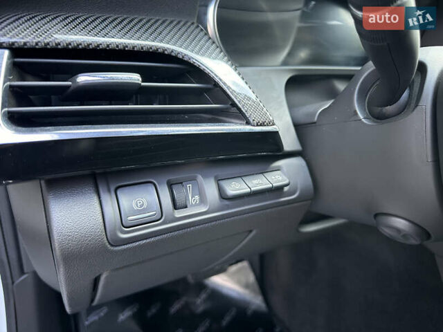 Белый Кадиллак CT6, объемом двигателя 3.65 л и пробегом 65 тыс. км за 35000 $, фото 29 на Automoto.ua