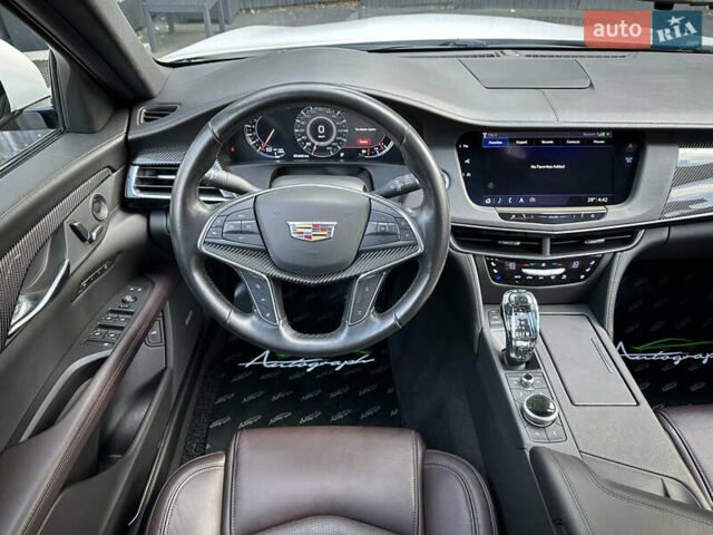 Белый Кадиллак CT6, объемом двигателя 3.65 л и пробегом 65 тыс. км за 35000 $, фото 35 на Automoto.ua