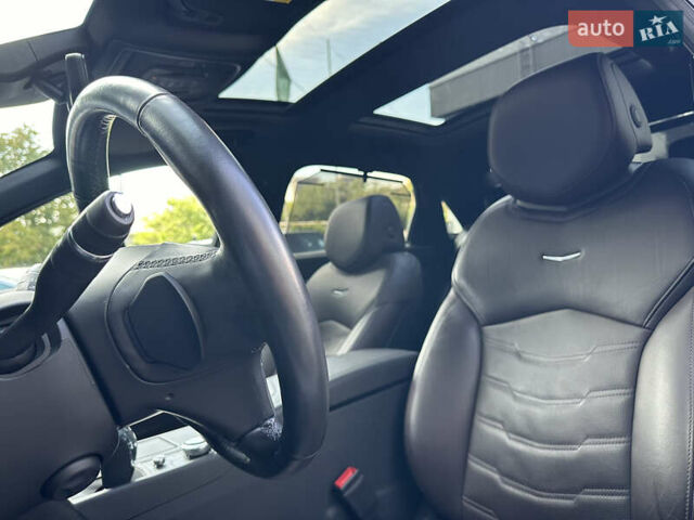 Белый Кадиллак CT6, объемом двигателя 3.65 л и пробегом 65 тыс. км за 35000 $, фото 30 на Automoto.ua