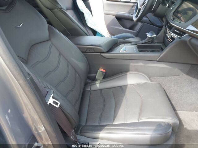Серый Кадиллак CT6, объемом двигателя 2 л и пробегом 28 тыс. км за 17000 $, фото 8 на Automoto.ua