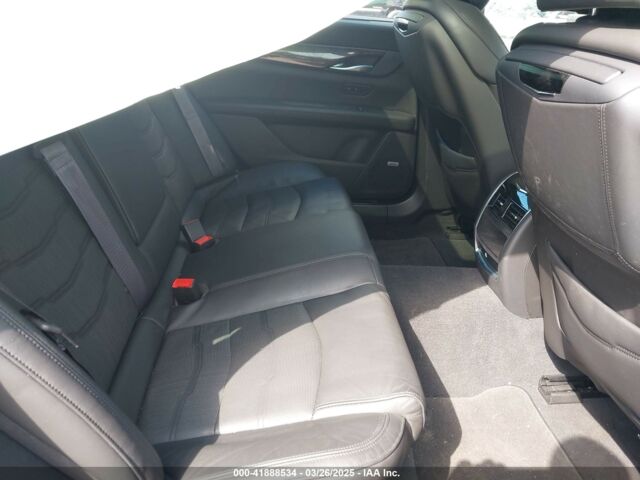 Серый Кадиллак CT6, объемом двигателя 2 л и пробегом 28 тыс. км за 17000 $, фото 11 на Automoto.ua