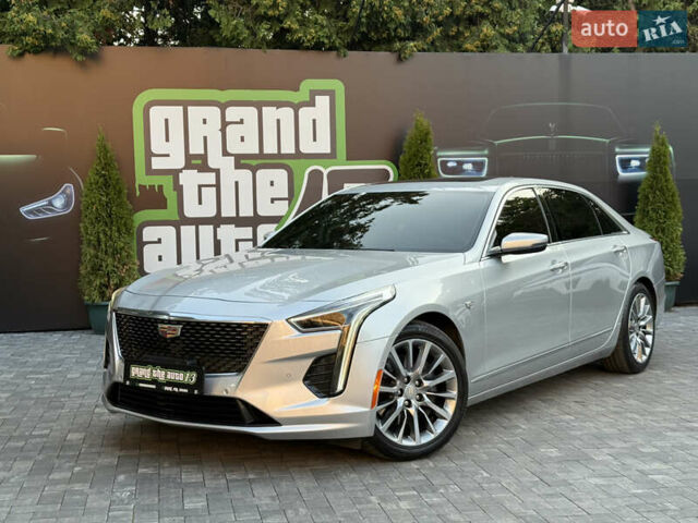 Серый Кадиллак CT6, объемом двигателя 3.64 л и пробегом 160 тыс. км за 26000 $, фото 9 на Automoto.ua