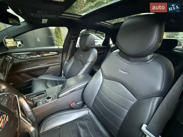 Серый Кадиллак CT6, объемом двигателя 3.64 л и пробегом 160 тыс. км за 26000 $, фото 55 на Automoto.ua