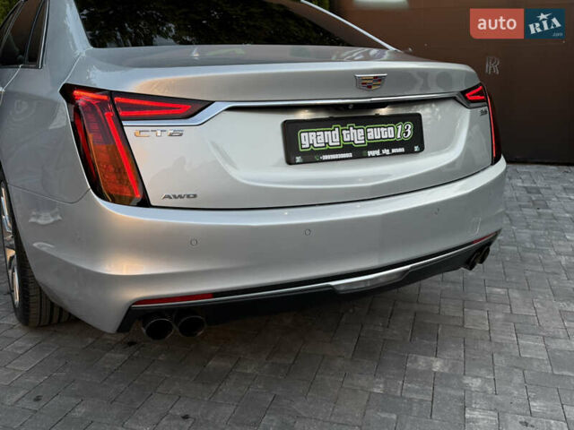 Серый Кадиллак CT6, объемом двигателя 3.64 л и пробегом 160 тыс. км за 26000 $, фото 77 на Automoto.ua