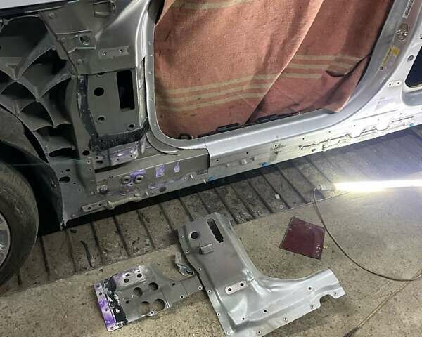 Серый Кадиллак CT6, объемом двигателя 3.6 л и пробегом 156 тыс. км за 35000 $, фото 26 на Automoto.ua