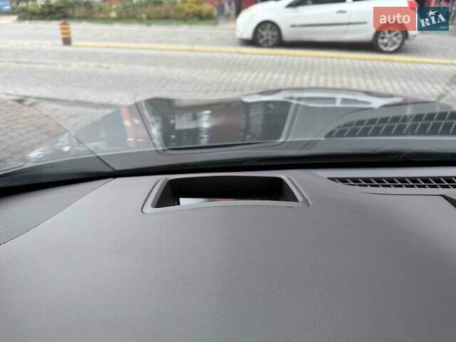 Серый Кадиллак CT6, объемом двигателя 3 л и пробегом 161 тыс. км за 39900 $, фото 31 на Automoto.ua