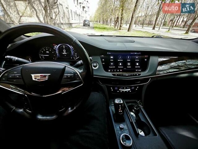 Серый Кадиллак CT6, объемом двигателя 3.6 л и пробегом 156 тыс. км за 35000 $, фото 16 на Automoto.ua