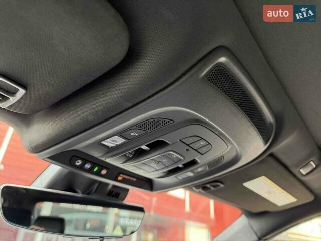 Серый Кадиллак CT6, объемом двигателя 3 л и пробегом 161 тыс. км за 39900 $, фото 39 на Automoto.ua