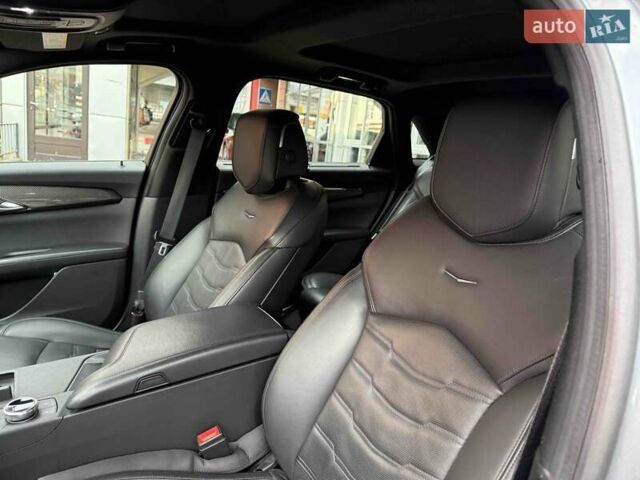 Серый Кадиллак CT6, объемом двигателя 3 л и пробегом 161 тыс. км за 39900 $, фото 19 на Automoto.ua