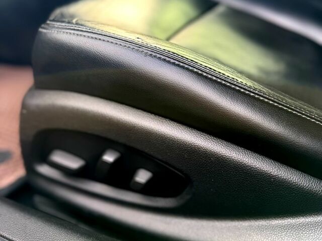 Белый Кадиллак СТС, объемом двигателя 2 л и пробегом 240 тыс. км за 13500 $, фото 5 на Automoto.ua