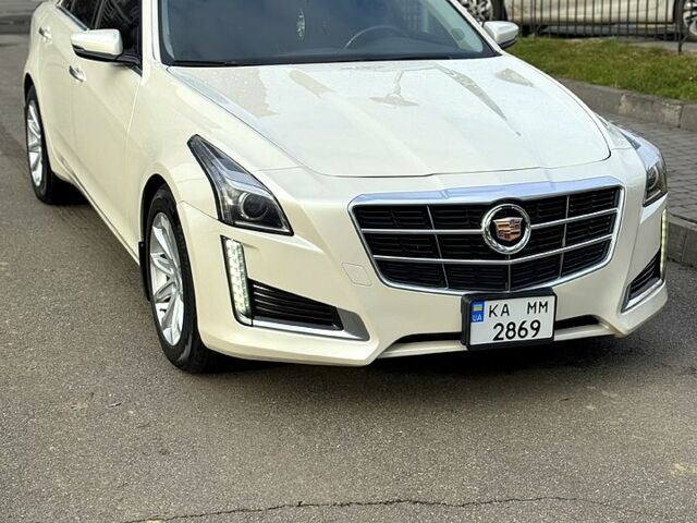 Белый Кадиллак СТС, объемом двигателя 2 л и пробегом 240 тыс. км за 13500 $, фото 2 на Automoto.ua