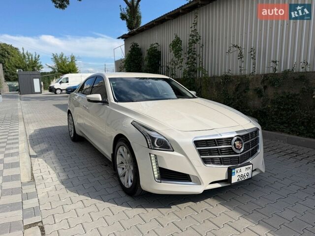 Білий Каділак CTS, об'ємом двигуна 2 л та пробігом 232 тис. км за 11999 $, фото 7 на Automoto.ua