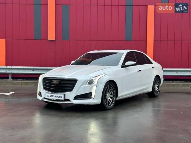 Белый Кадиллак СТС, объемом двигателя 2 л и пробегом 152 тыс. км за 14990 $, фото 3 на Automoto.ua