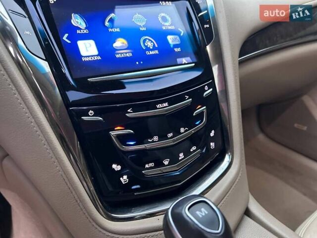 Белый Кадиллак СТС, объемом двигателя 2 л и пробегом 152 тыс. км за 14990 $, фото 22 на Automoto.ua