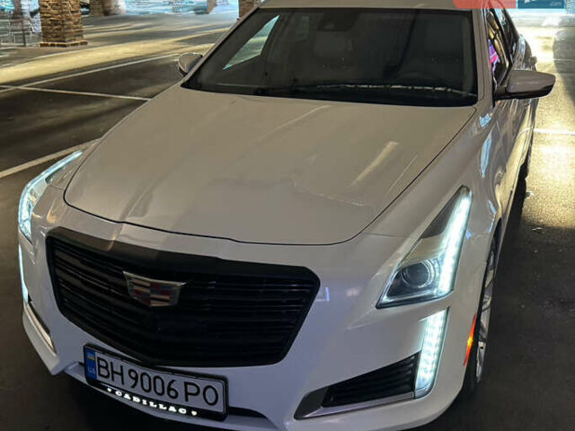 Белый Кадиллак СТС, объемом двигателя 3.6 л и пробегом 159 тыс. км за 13900 $, фото 10 на Automoto.ua