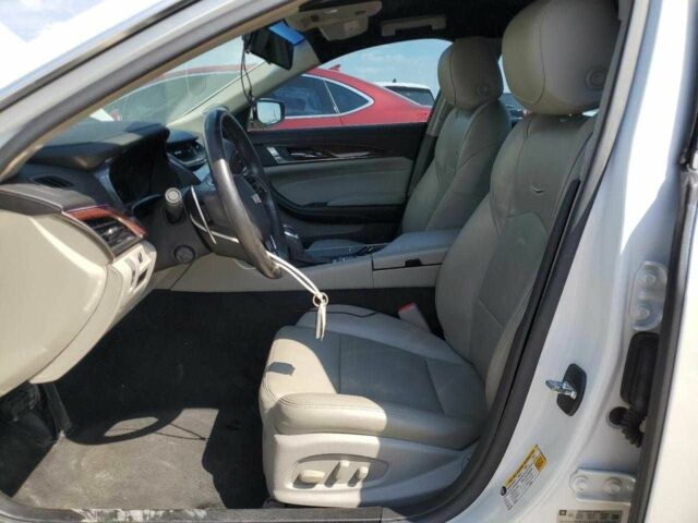 Белый Кадиллак СТС, объемом двигателя 0 л и пробегом 44 тыс. км за 900 $, фото 6 на Automoto.ua