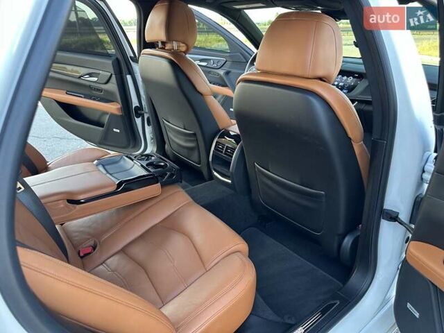 Белый Кадиллак СТС, объемом двигателя 3.65 л и пробегом 41 тыс. км за 25999 $, фото 60 на Automoto.ua