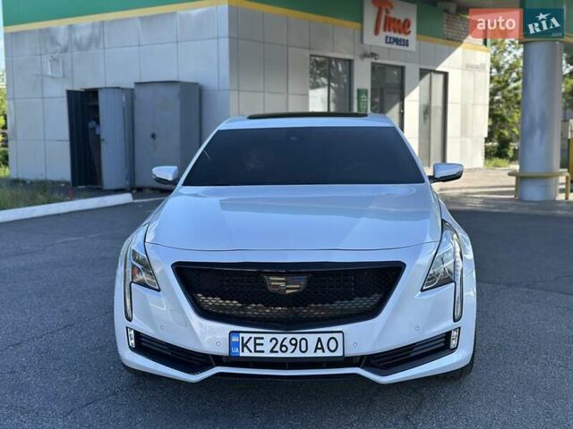 Белый Кадиллак СТС, объемом двигателя 3.65 л и пробегом 41 тыс. км за 25999 $, фото 15 на Automoto.ua