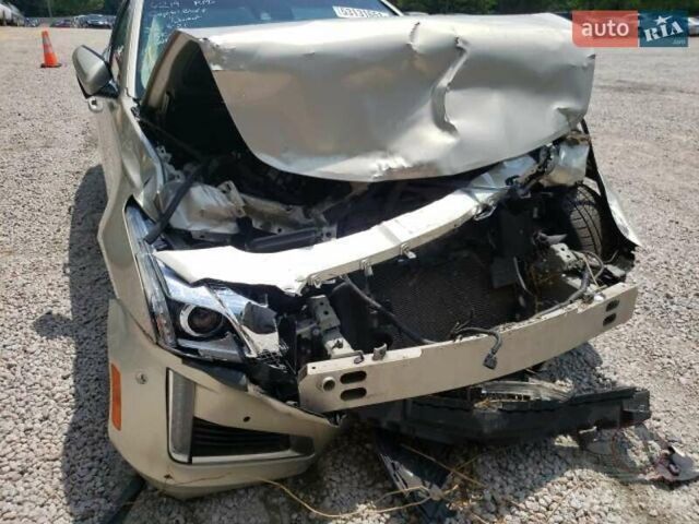 Бежевий Каділак CTS, об'ємом двигуна 3.6 л та пробігом 160 тис. км за 4000 $, фото 5 на Automoto.ua