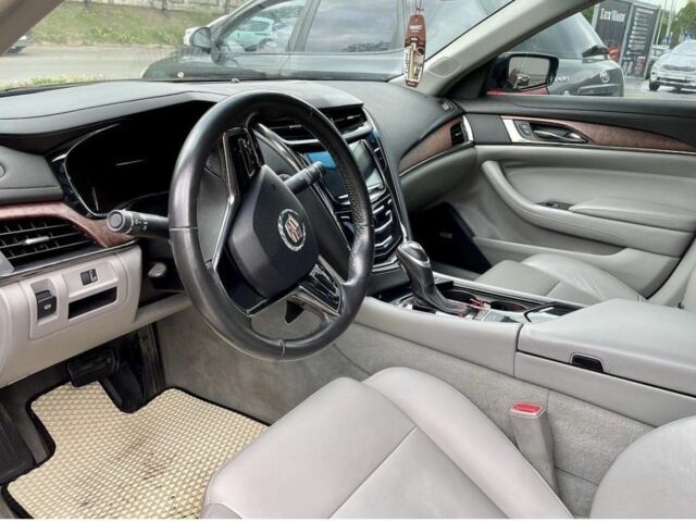 Чорний Каділак CTS, об'ємом двигуна 0 л та пробігом 172 тис. км за 13300 $, фото 6 на Automoto.ua