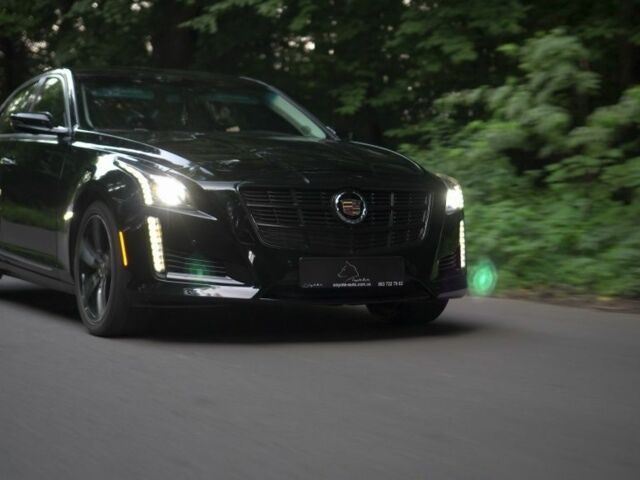 Чорний Каділак CTS, об'ємом двигуна 0 л та пробігом 172 тис. км за 13300 $, фото 2 на Automoto.ua