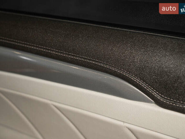 Кадиллак СТС 2014 в Одессе на Automoto.ua Красный Кадиллак СТС, объемом двигателя 3.56 л и пробегом 49 тыс. км за 18900 $, фото 36 на Automoto.ua