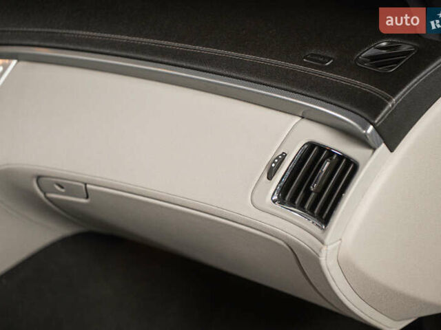 Кадиллак СТС 2014 в Одессе на Automoto.ua Красный Кадиллак СТС, объемом двигателя 3.56 л и пробегом 49 тыс. км за 18900 $, фото 37 на Automoto.ua