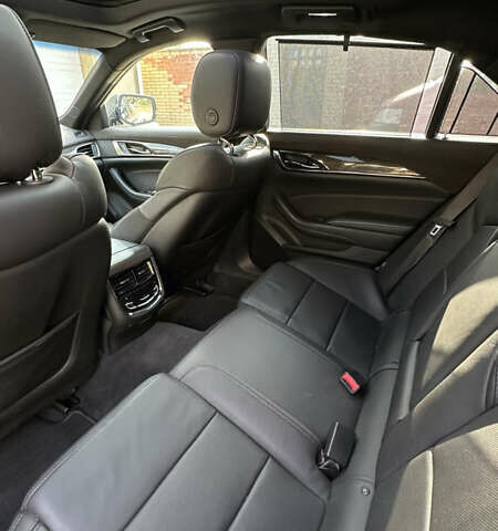 Кадиллак СТС, объемом двигателя 2 л и пробегом 58 тыс. км за 16500 $, фото 27 на Automoto.ua